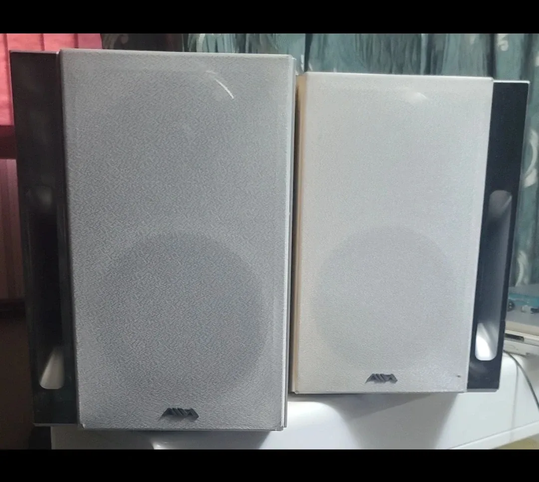 Original Aiva Speakers