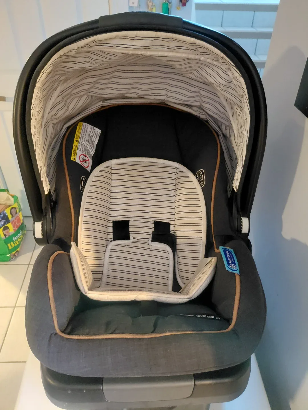 Graco SnugRide SnugLock 35 Infant Car Seat