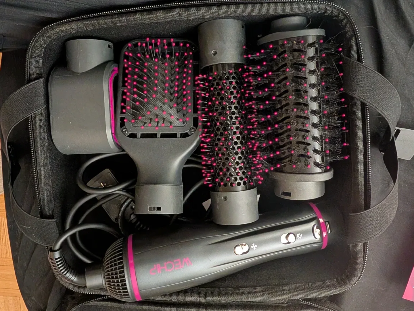 Wechip Luxury Salon Hair Care Set image indicator(2)