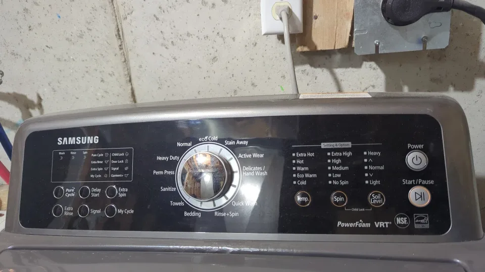 Samsung Top Load Washer and GE Dryer - Working Condition! image indicator(2)