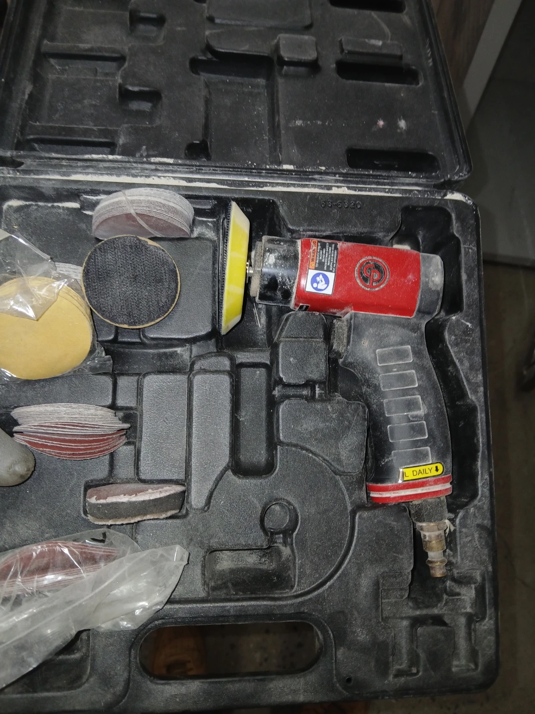 Chicago Pneumatic CP7200S Random Orbital Sanding Kit - photo 2