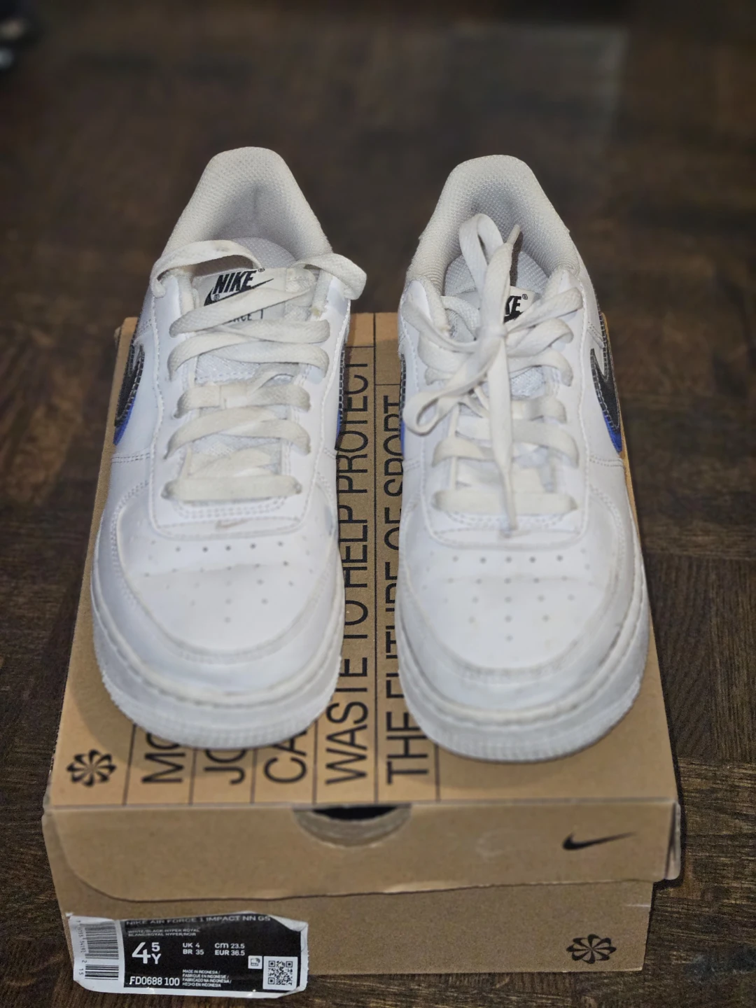 Nike Air Force 1 Size 4.5 Youth
