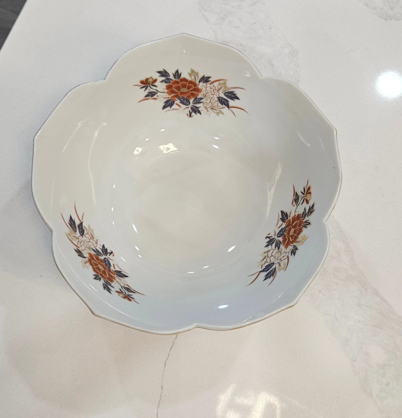 Vintage Japanese Imari Style Porcelain Bowl as is