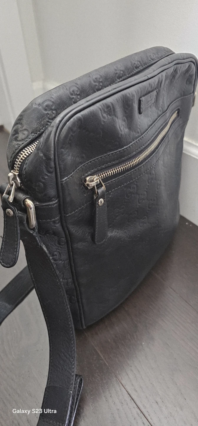 Gucci Black Leather Messenger Bag - photo 2