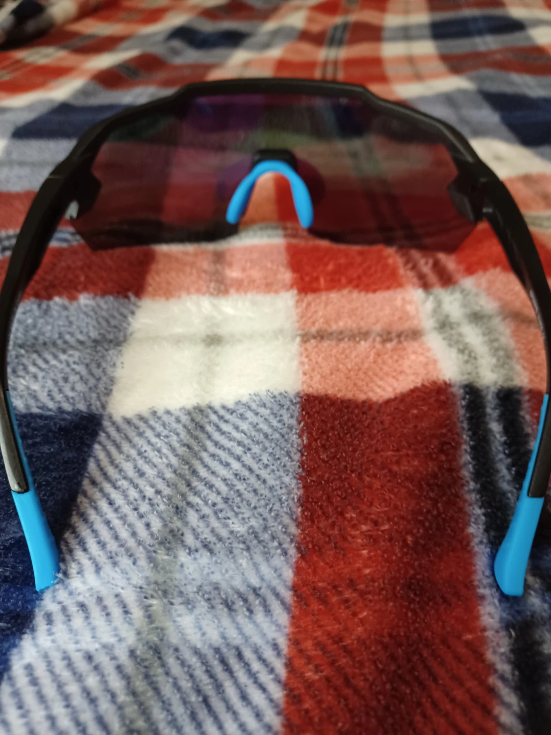 Polarized Sunglasses - Black Frame with Blue/Green Lenses - photo 5