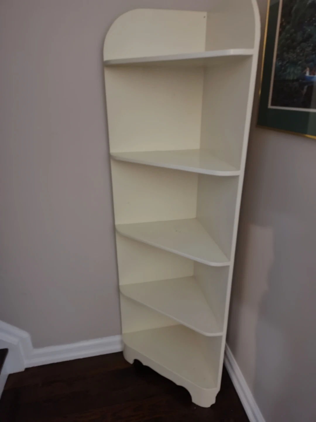 Corner hutch 5 shelves.