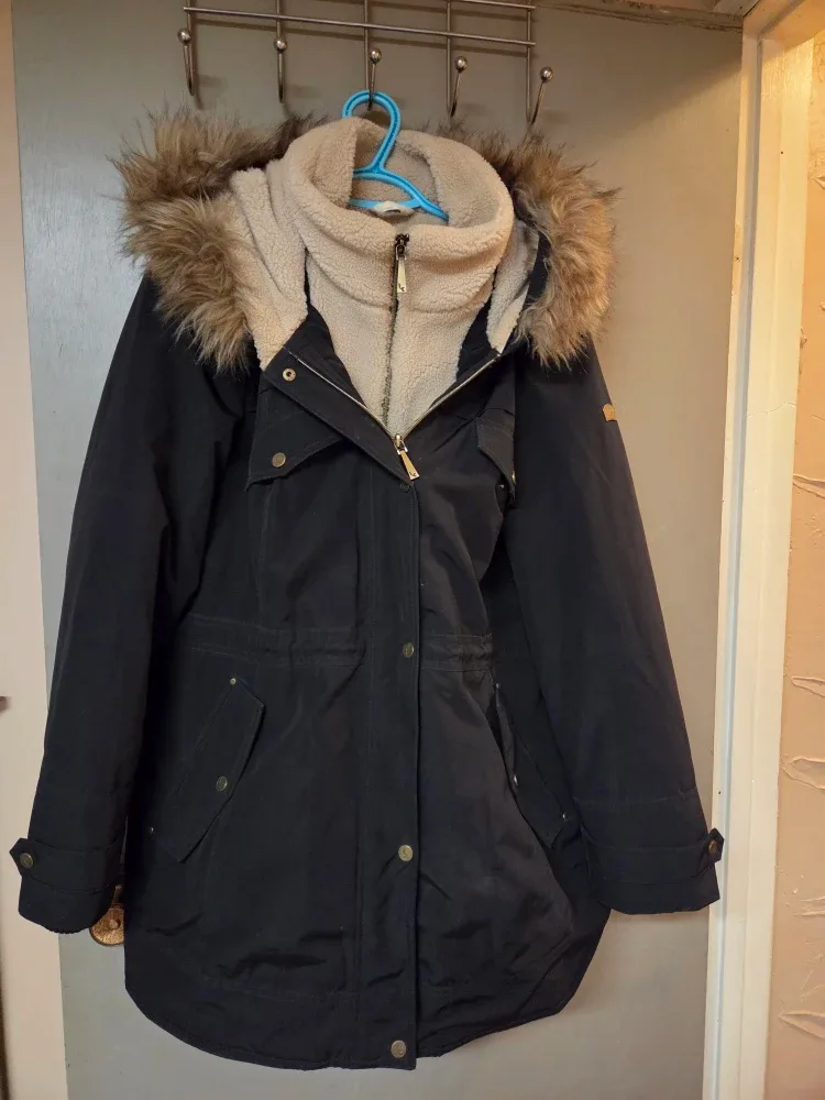 Koolaburra by UGG Black Winter Coat - Size L/G