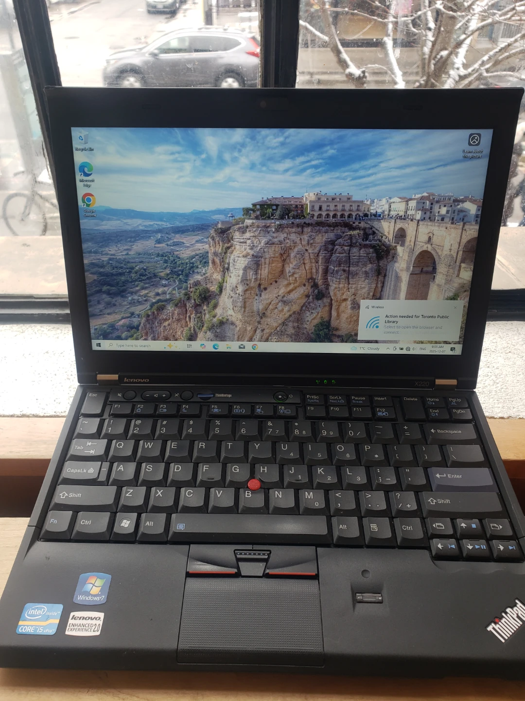Lenovo ThinkPad X220 Laptop
