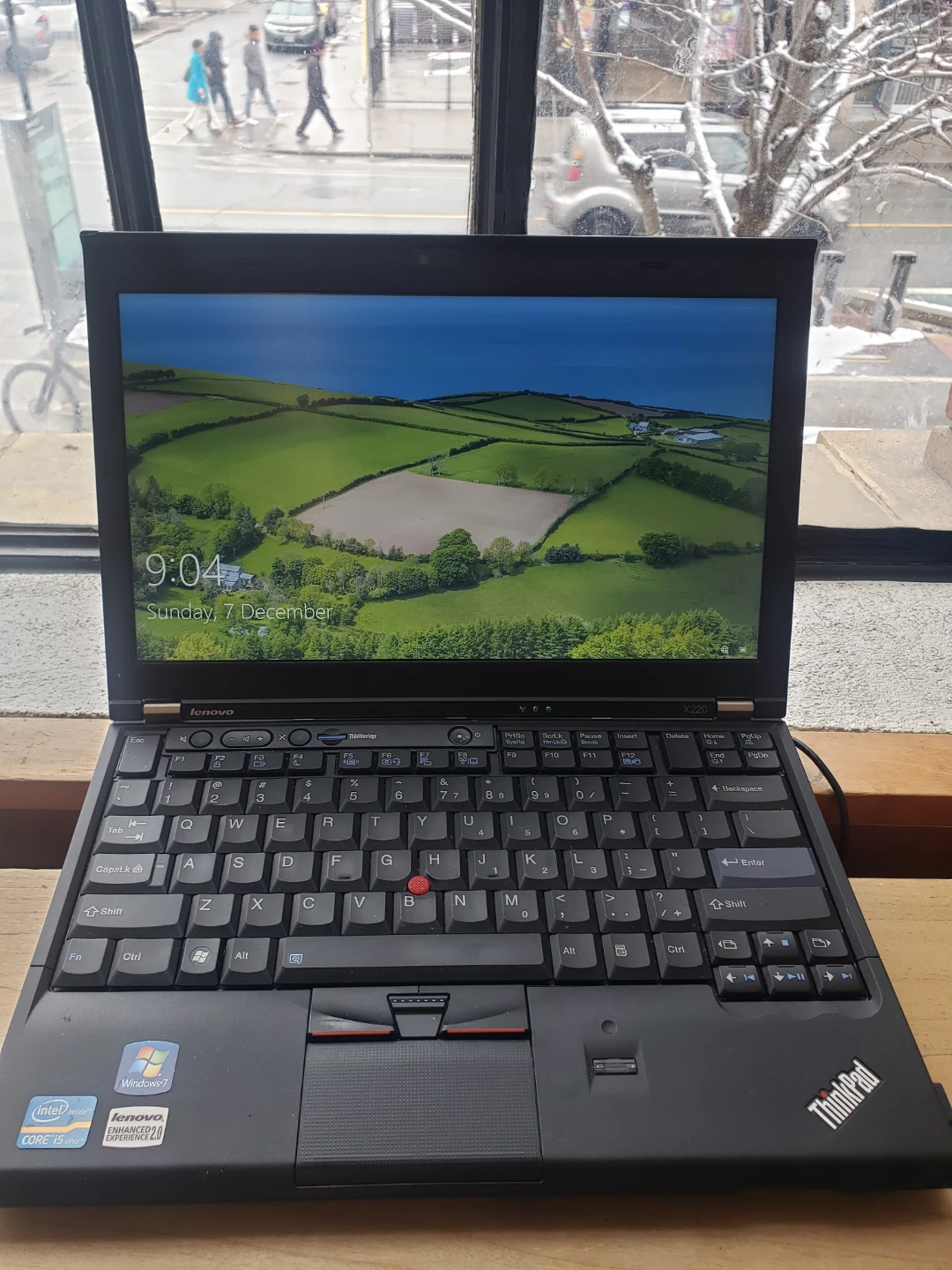 Lenovo ThinkPad X220 Laptop - photo 4