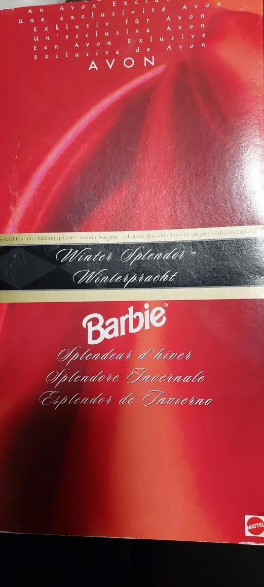 Avon Winter Splendor Barbie Doll image indicator(2)