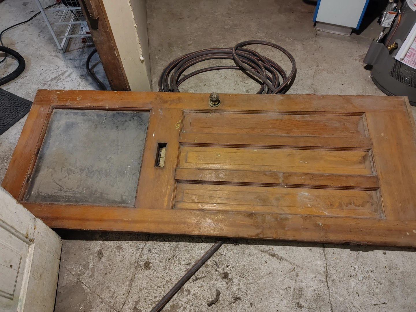 Mid Century Solid Oak Front Door w Brass Hardware & Mail Slot - photo 2