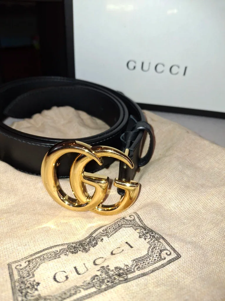 Gucci Leather Belt with Gold GG Buckle - Size 32 image indicator(2)