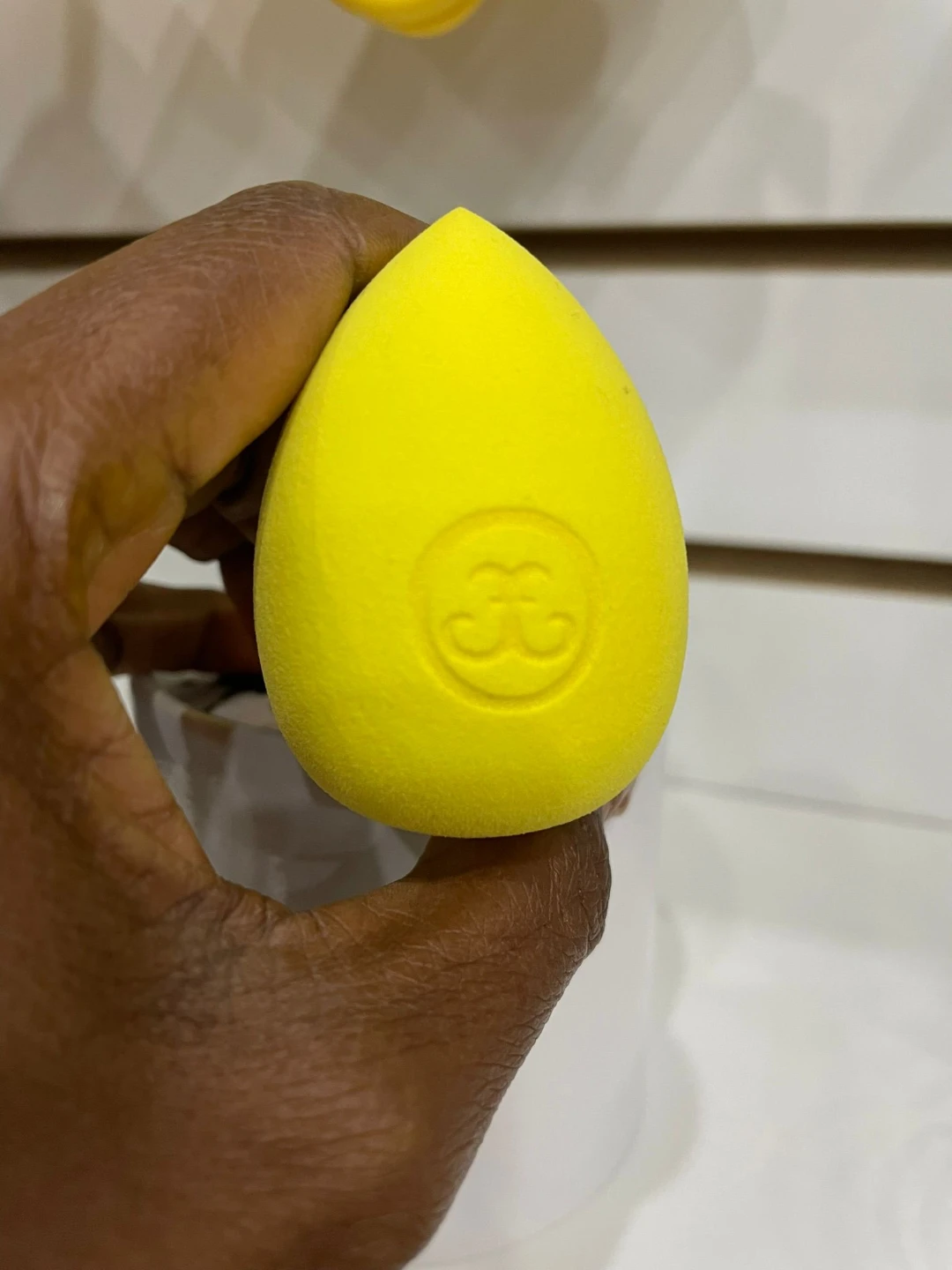 Fania Ffrench Iconic Yellow Beauty Sponge - photo 2