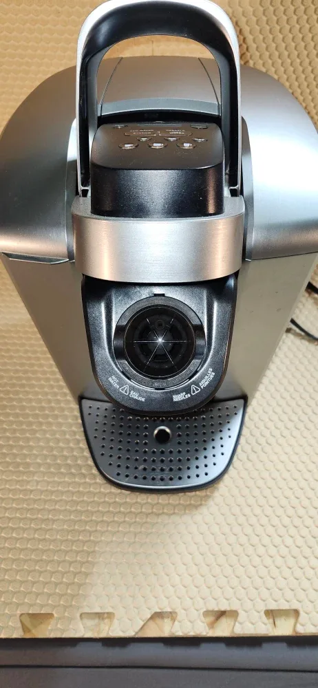 Keurig Coffee Maker - Brew Hot or Iced image indicator(3)