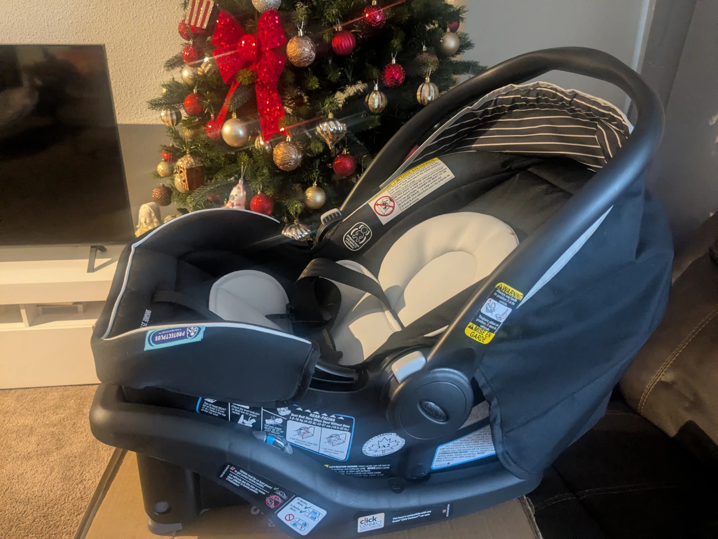 Graco SnugRide 35 Lite LX Infant Car Seat - photo 4