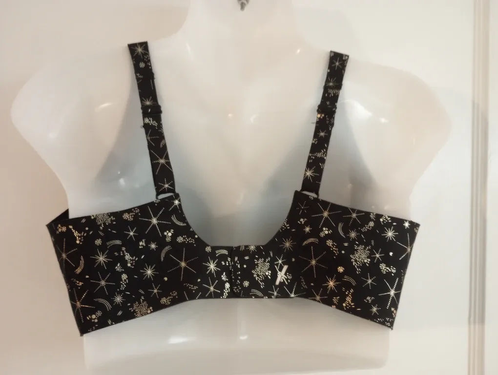 #Cleanout NWOT Knix V Neck Bra Size L+ image indicator(3)