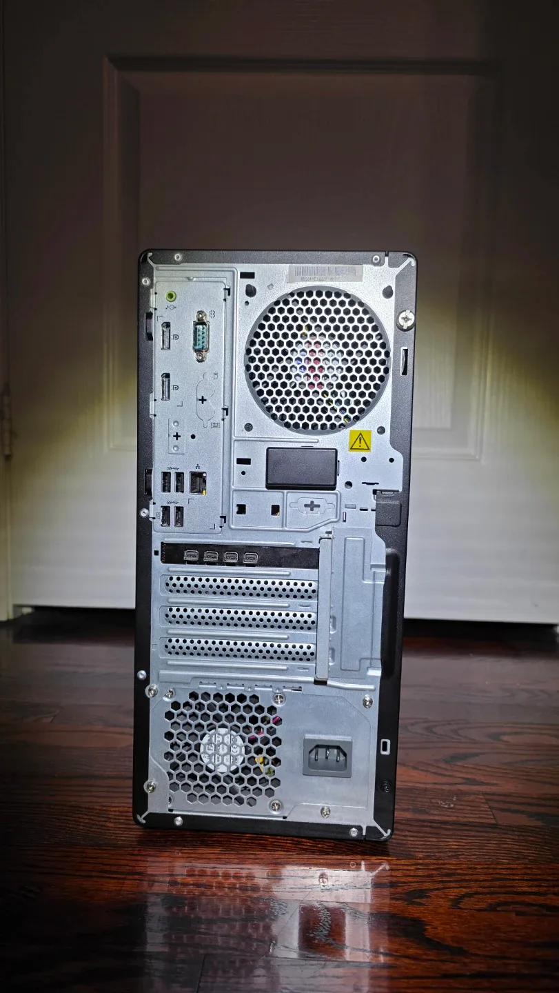 Lenovo ThinkStation P350 Desktop PC image indicator(2)