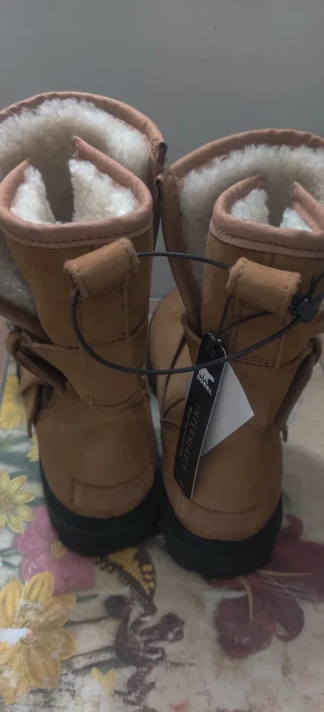 New Sorel Waterproof Leather Winter Boots image indicator(3)