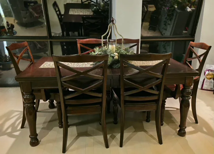 NEED IT GONA ASAP❗️Dining Table with 6 Chairs - Brown Wood image indicator(2)