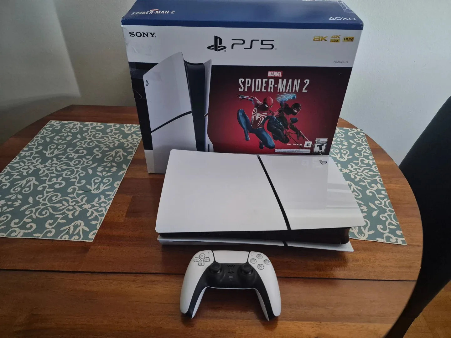 PlayStation 5 (PS5) Slim Disc - like new