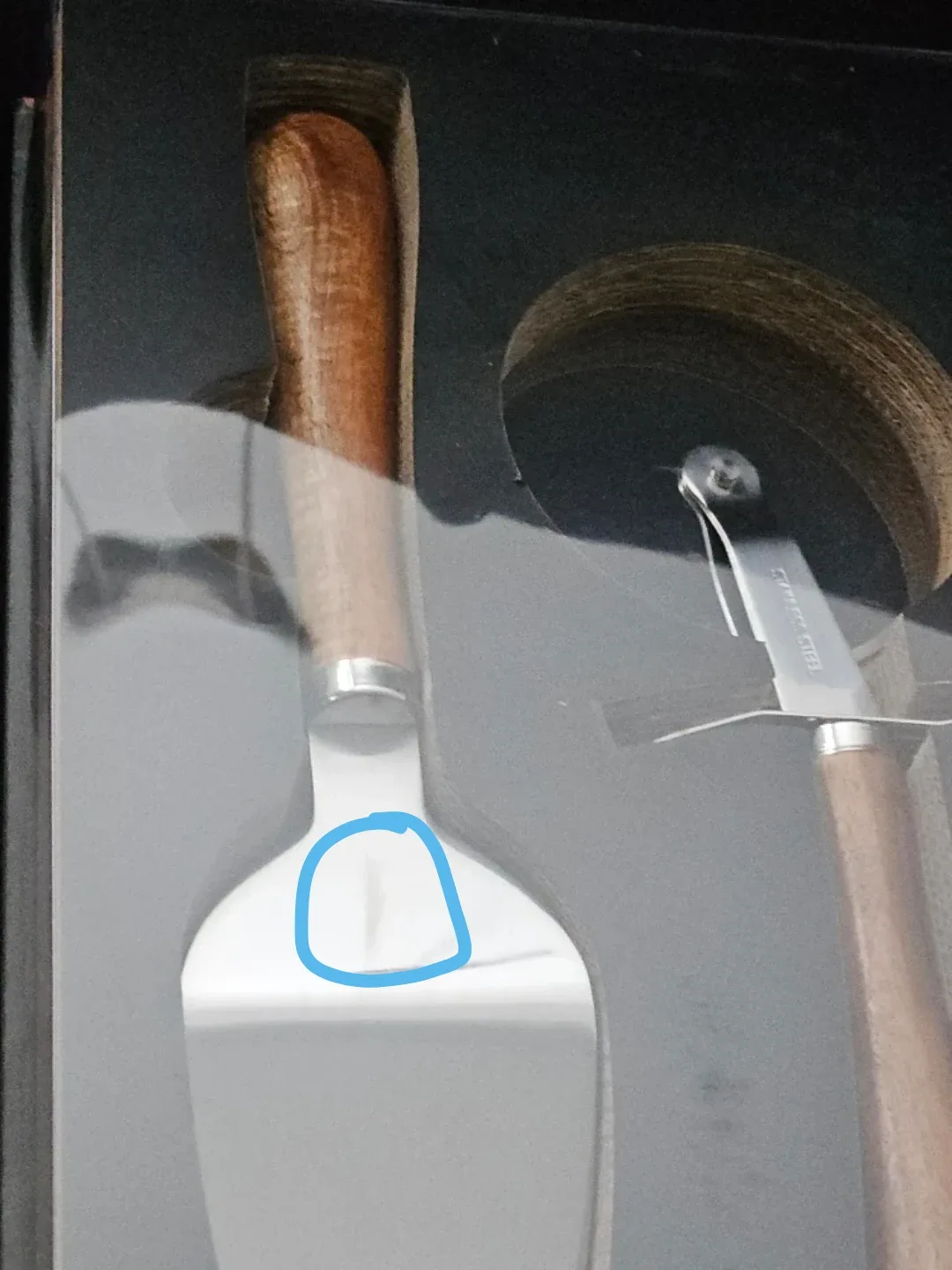 New 2 Piece Pizza Serving Set image indicator(3)