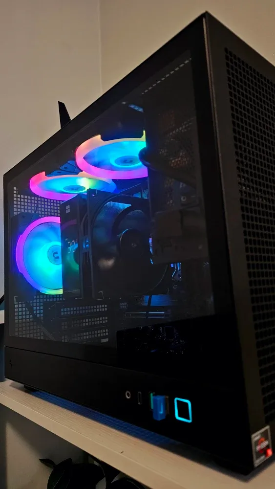 Brand New Ryzen 5 8600G Gaming PC Radeon 760M iGPU