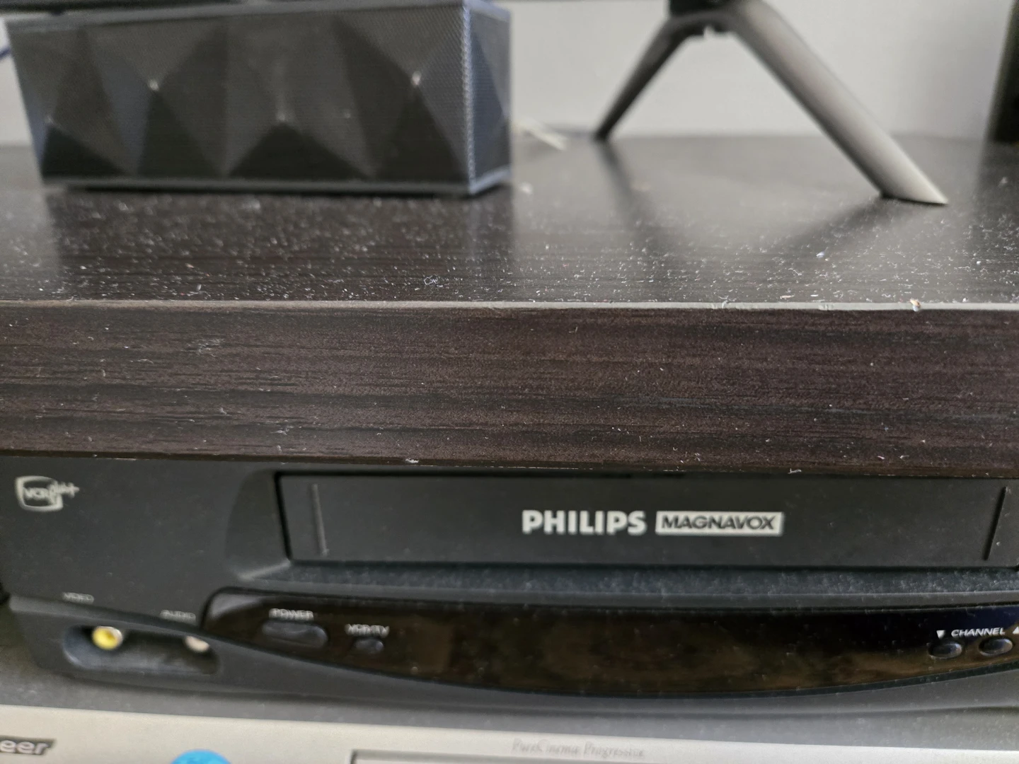 Philips Magnavox VHS HQ VCR- No Remote