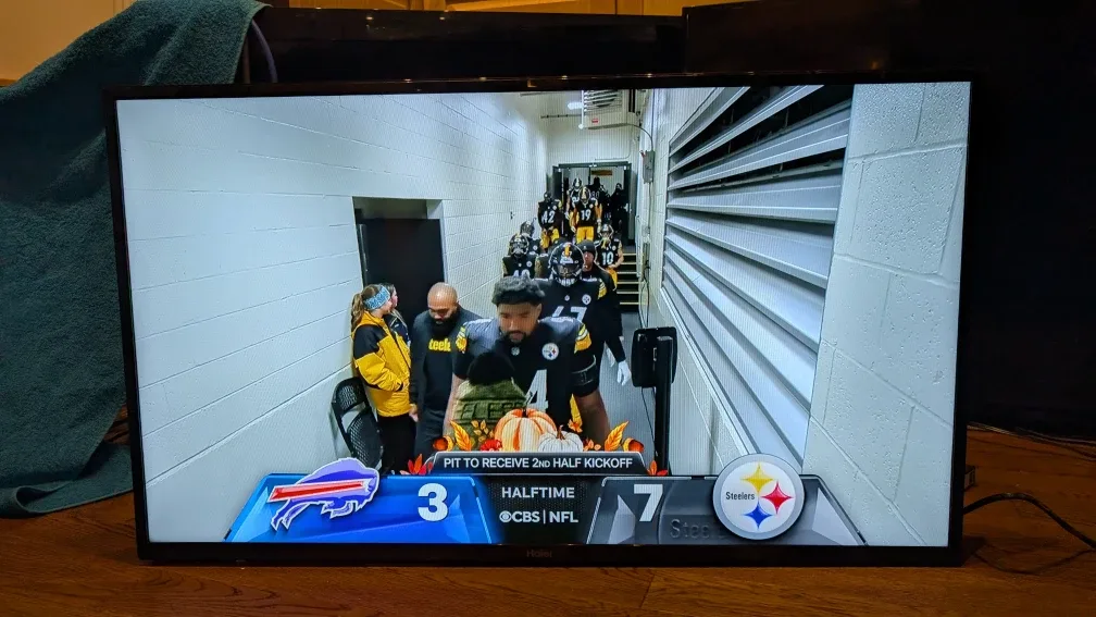 Haier 40D3505 40" LED TV #Cleanout