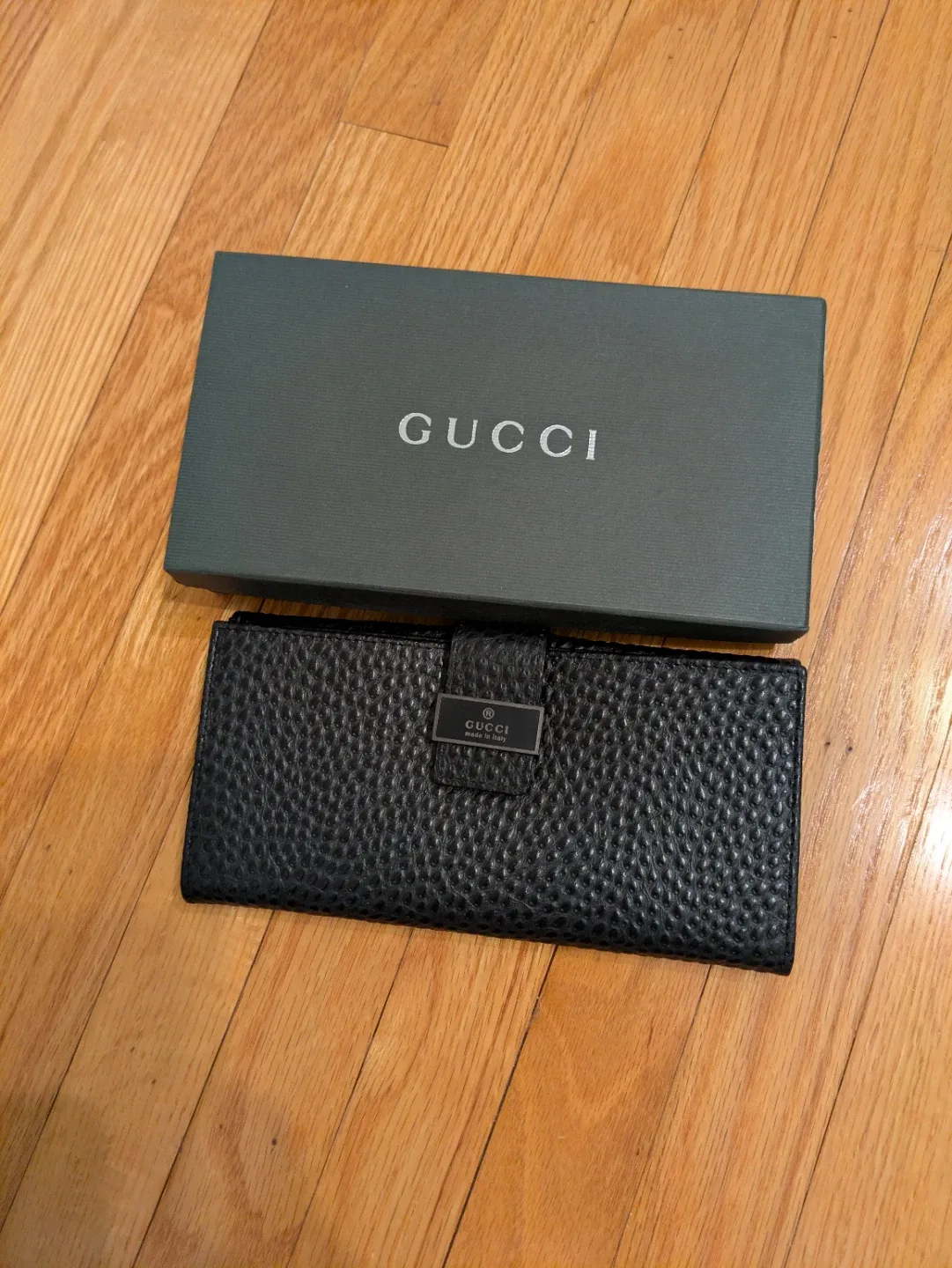 #cleanout# brand new Gucci Black Leather Wallet - Includes Box
