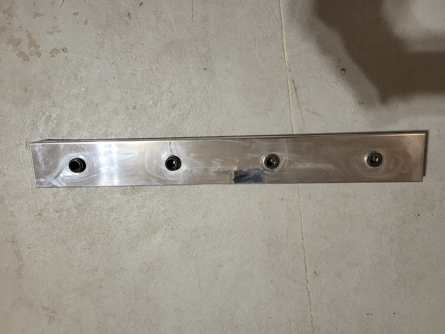 Silver Metal vanity bulb Bar