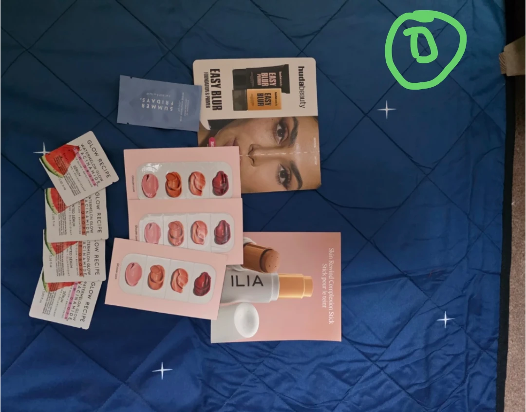 Mixed Beauty & Skincare Samples - photo 5