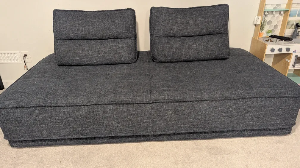 Structube two-Seater Sofa Bed - blue