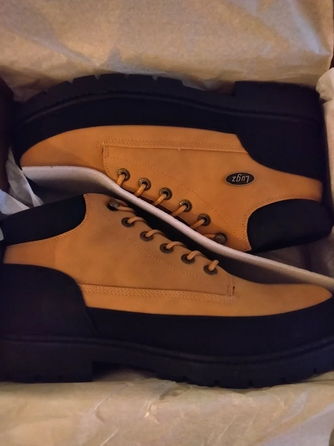 Lugz Tan/Black Boots