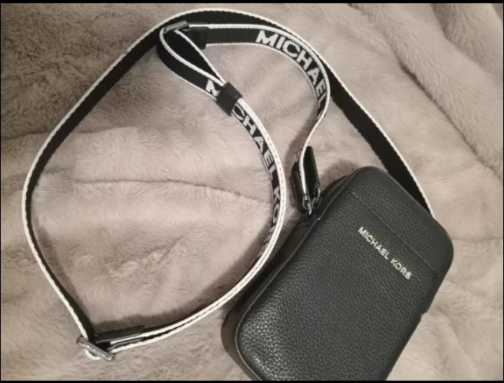 Michael Kors Black Crossbody Bag - photo 2