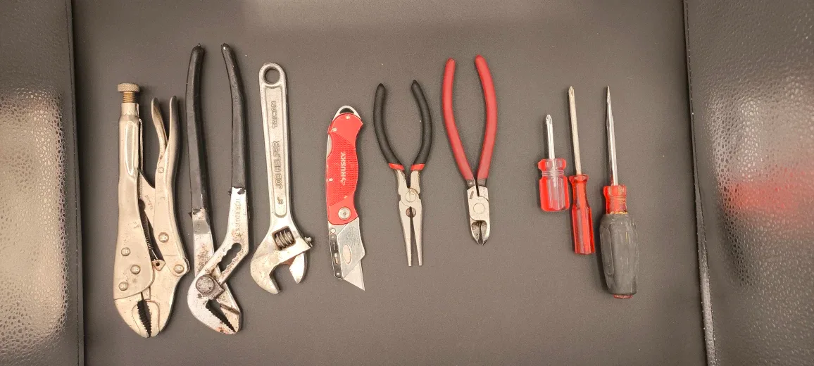 Mixed Hand Tool Set image indicator(2)