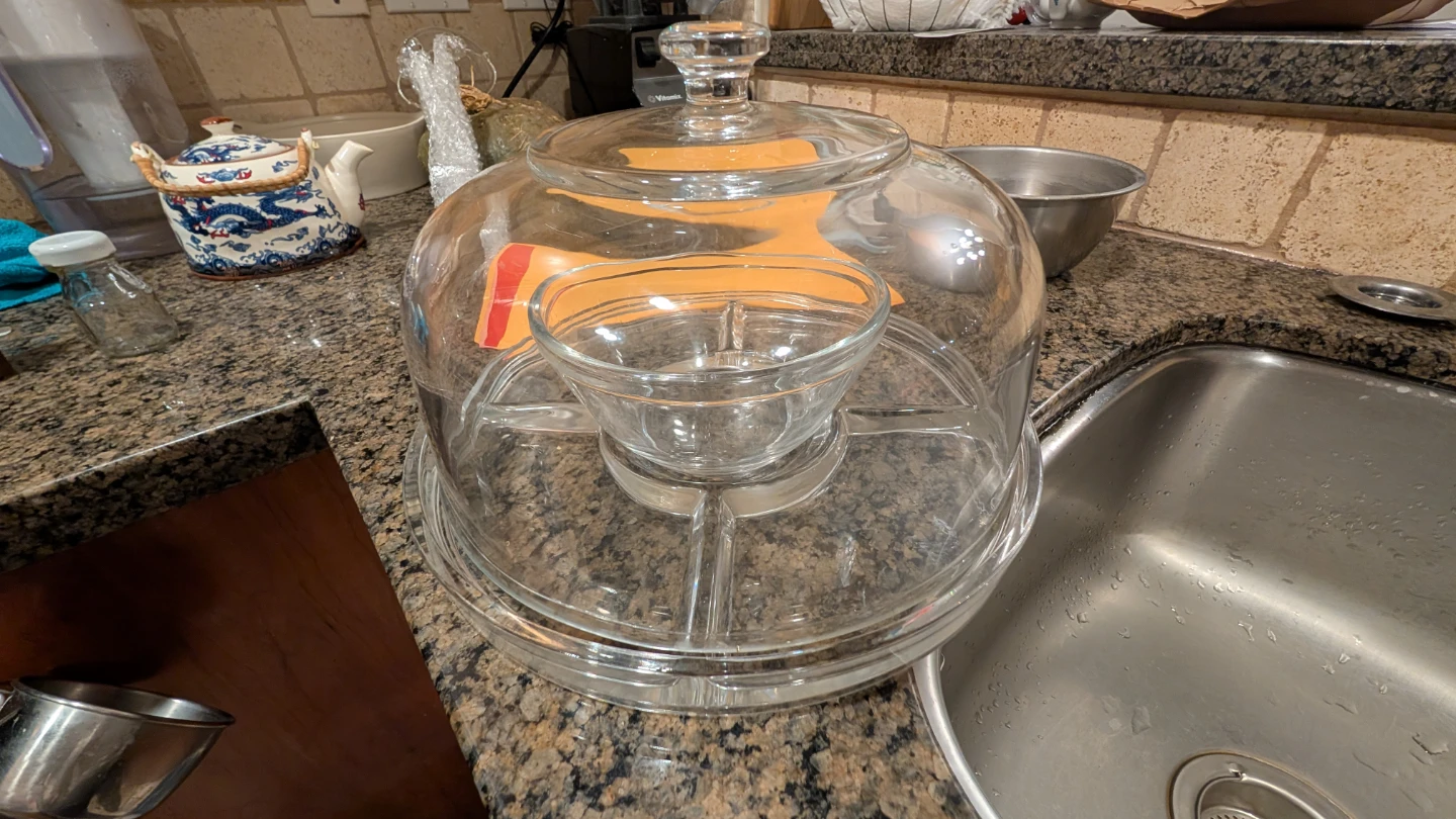 Glass Serving Bowl Set with Lid