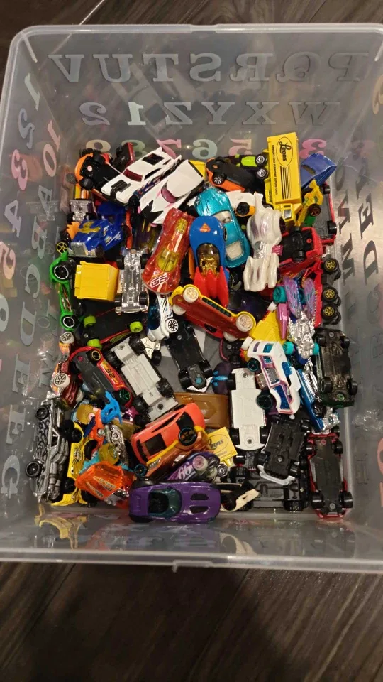 Assortment of hot wheels cars