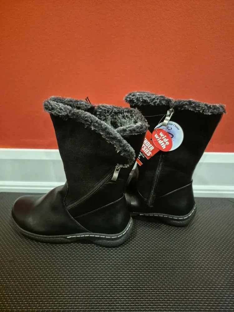 Tender Tootsies Winter Lined Boots - NWT Size 6