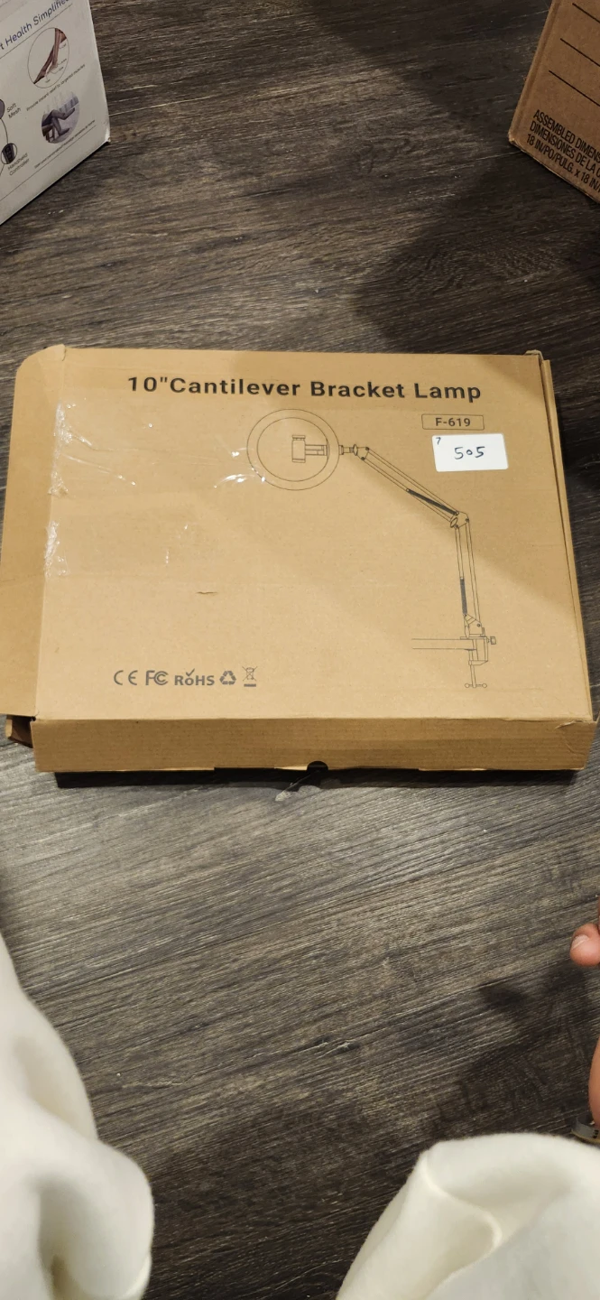 10" Cantilever Bracket Lamp F-619 New in Box
