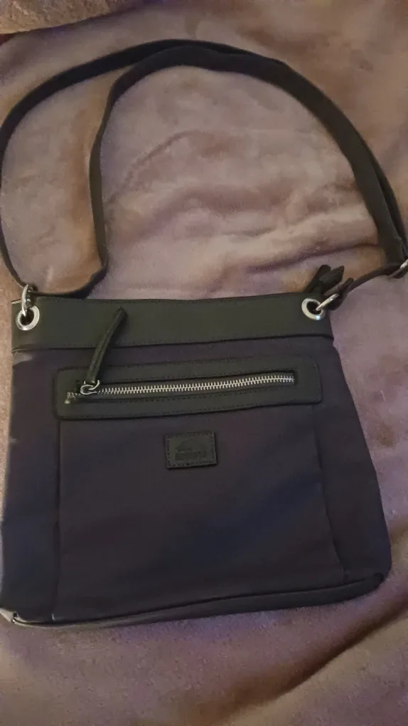 Roots 73 Black Crossbody Bag