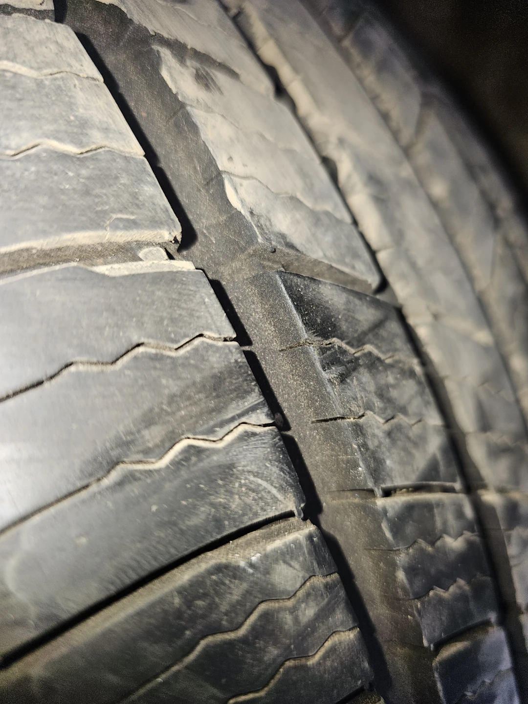 225/60/R16 mechelin defender all season tires full set - photo 4