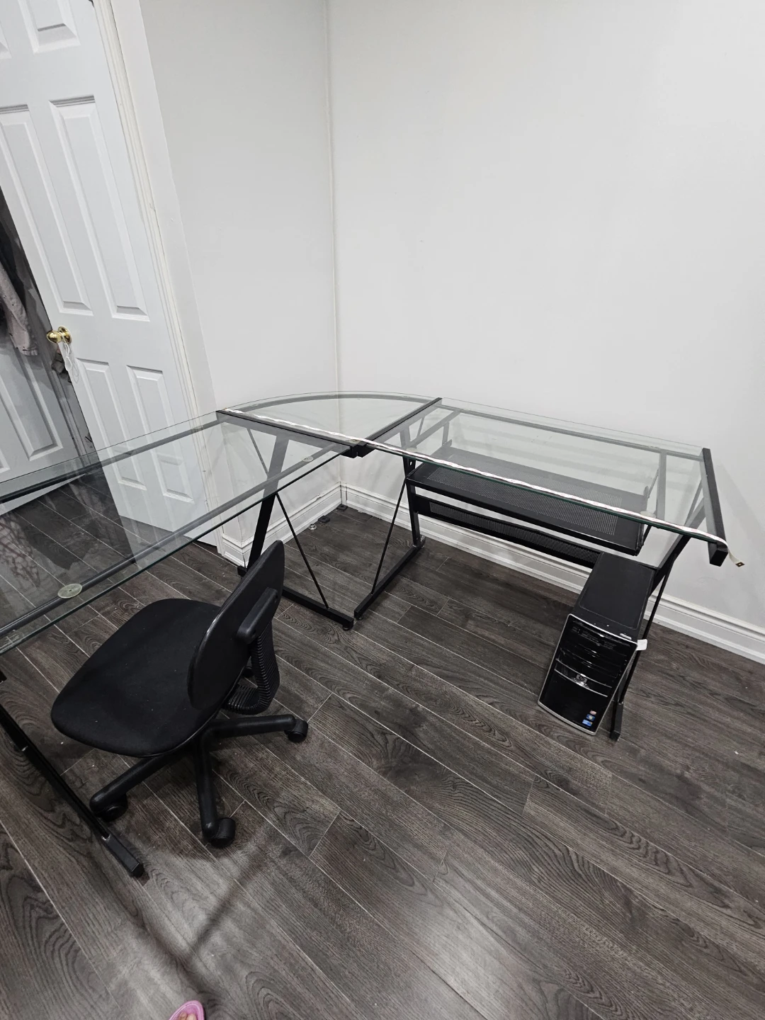 L-shaped Glass Corner Desk with Black Frame - photo 5