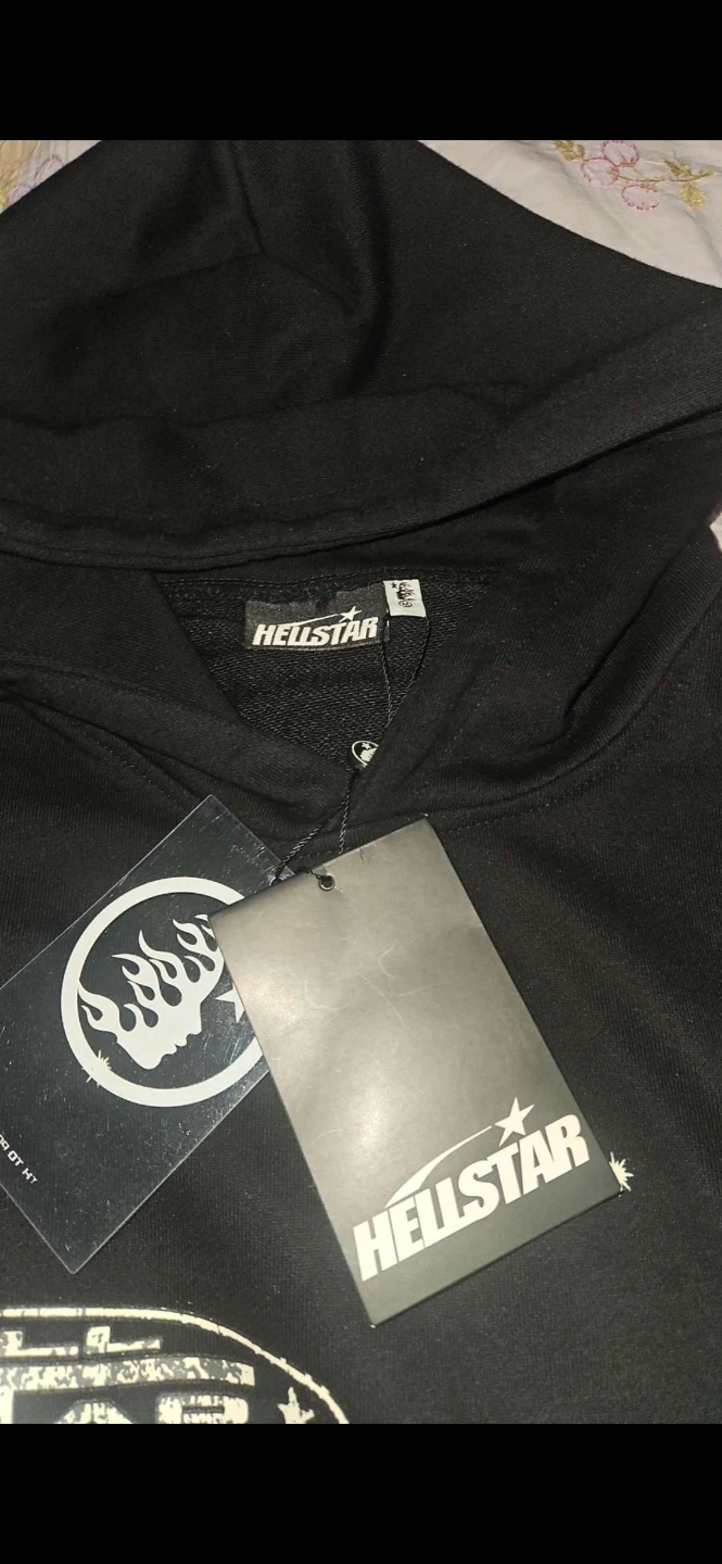 Hellstar Black Hoodie - Size M - photo 2