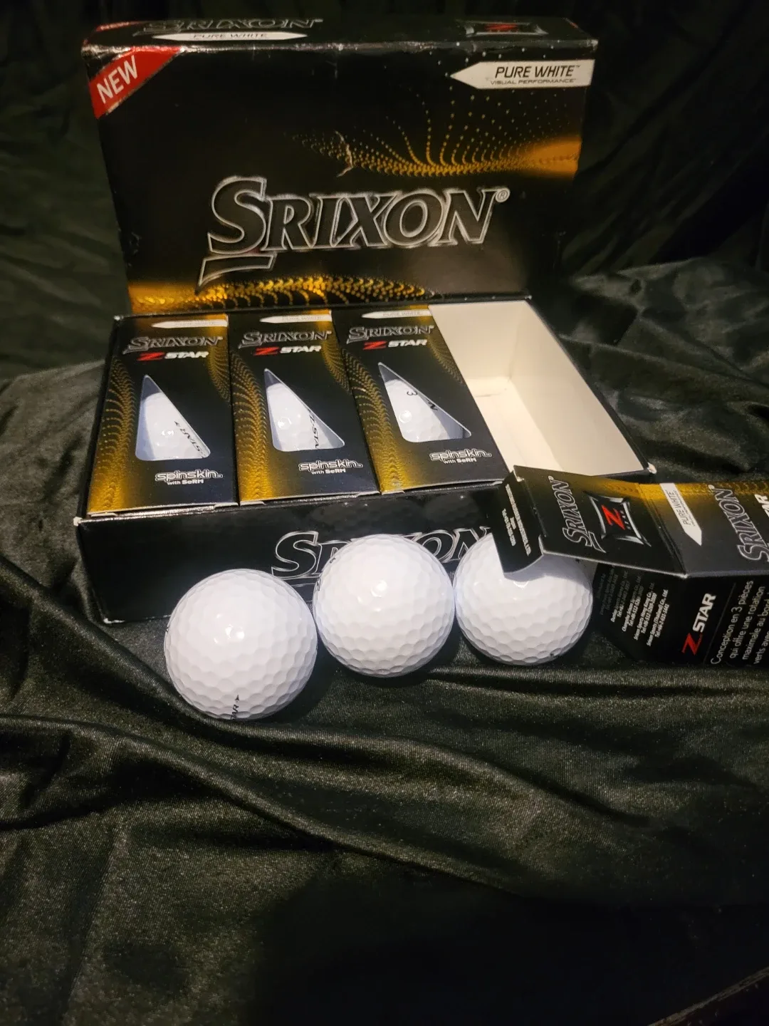New Srixon Z-Star Pure White Golf Balls image indicator(3)