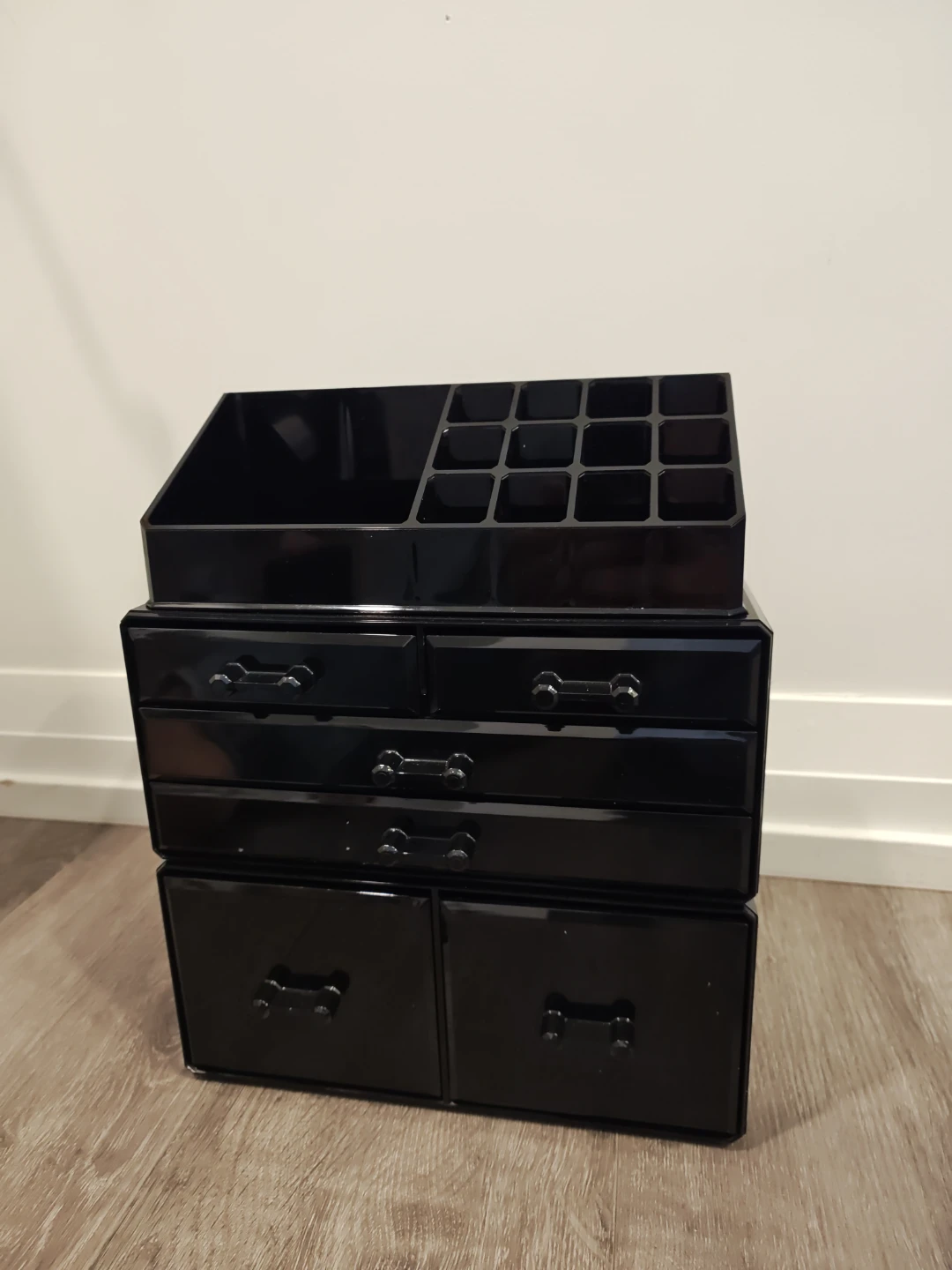 Black Acrylic Makeup Organizer