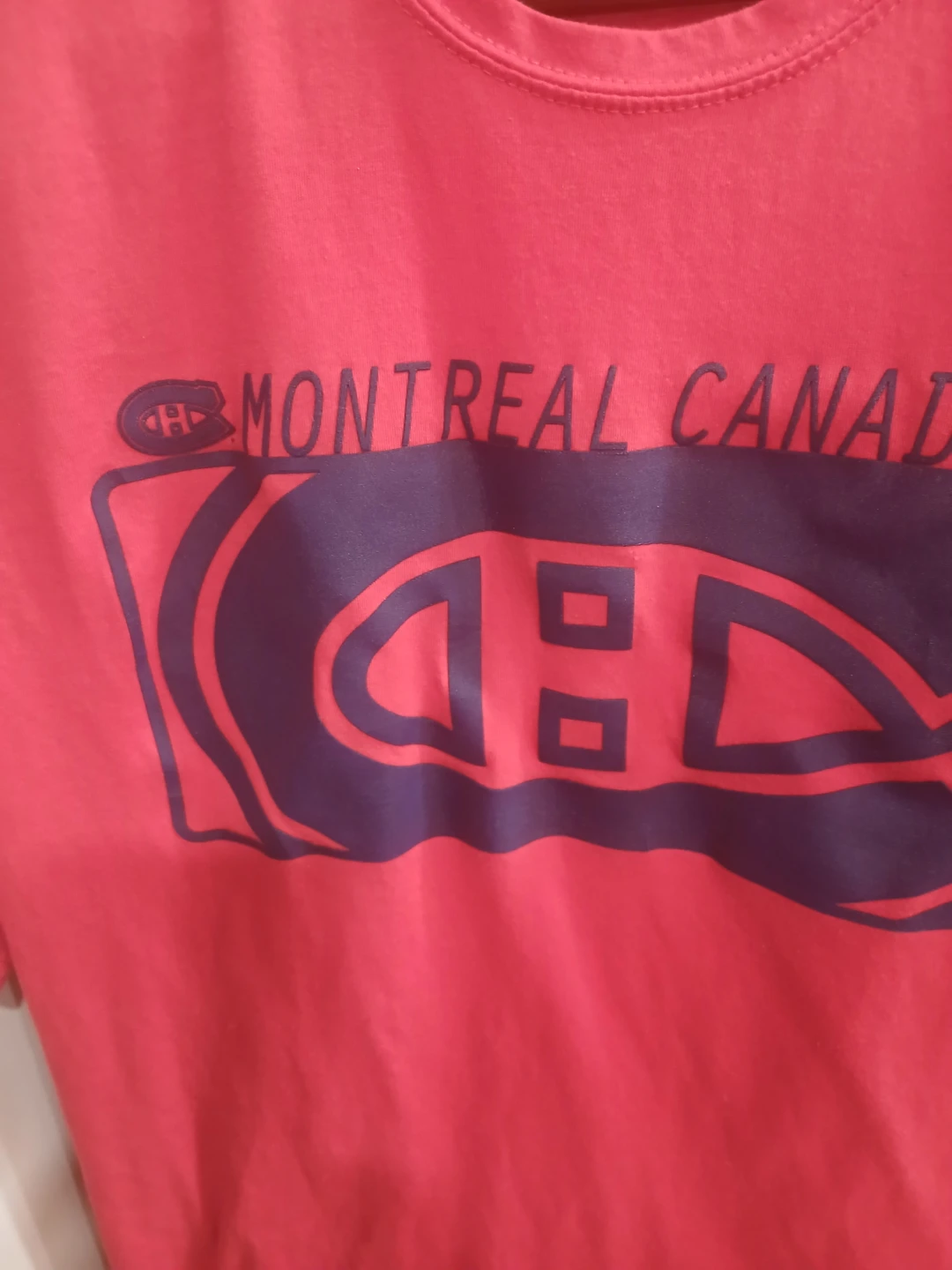 LEO WEAR Montreal Canadiens T-Shirt - Size M