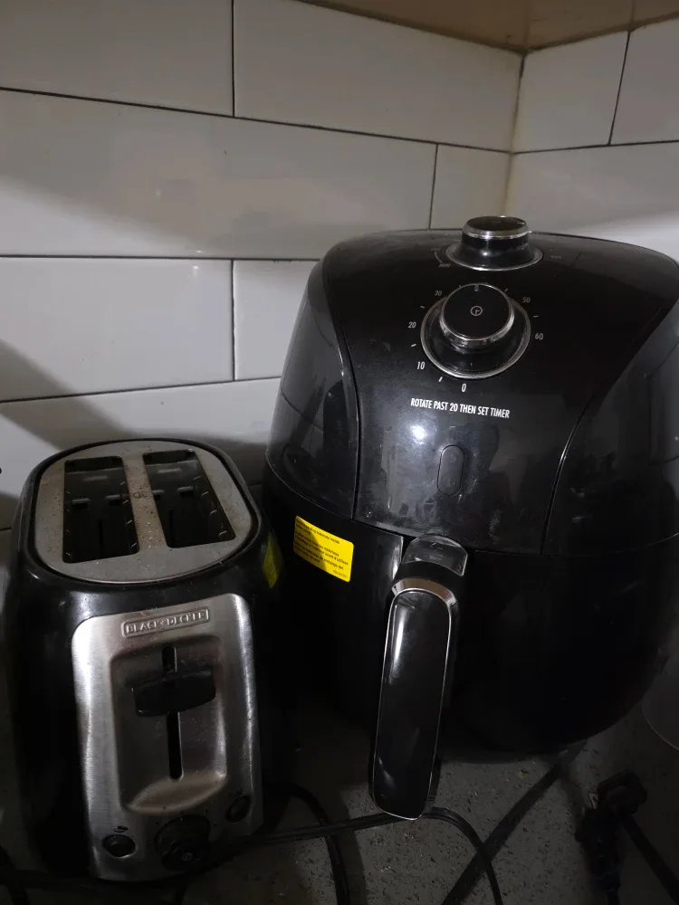 Black Air Fryer & Toaster