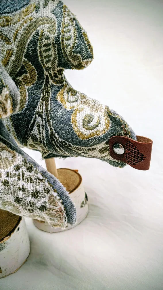 Decorative Fabric Christmas Trees image indicator(5)