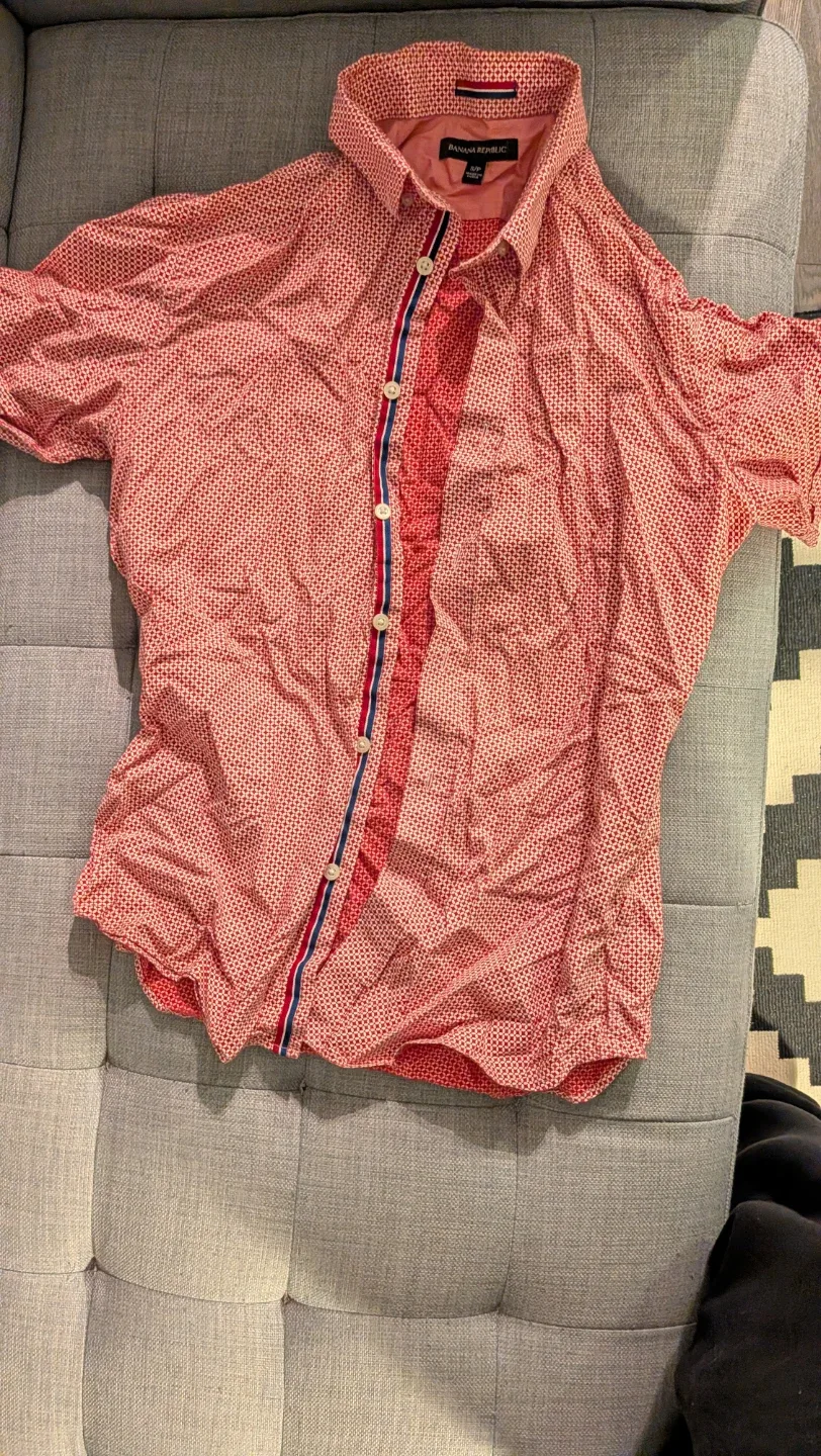Banana Republic Red Patterned Shirt - Size S #Cleanout