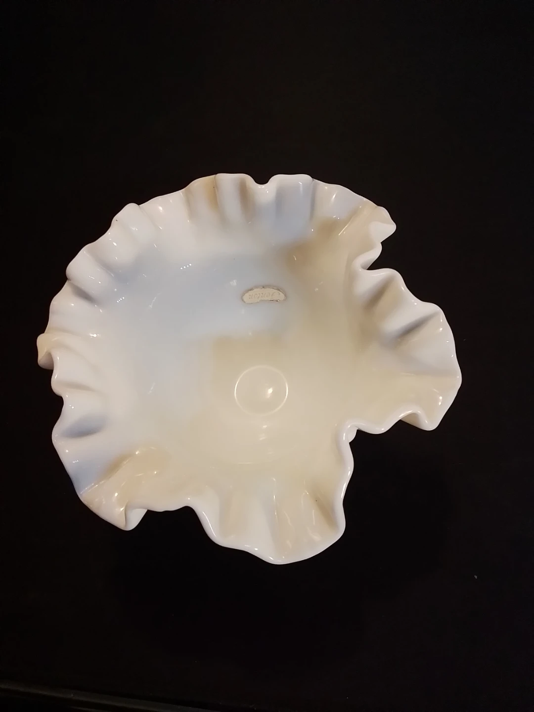 Fenton Milk Glass Hobnail Ruffled Bowl - photo 5